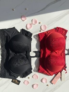 NEW Brazilian Lace Lingerie Set (Bra + Panty) - AB Boutique - NWT